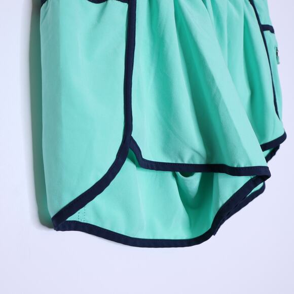 LULULEMON Tracker Short II Stretch Menthol Inkwell Training Active Women's 6 - Picture 7 of 16